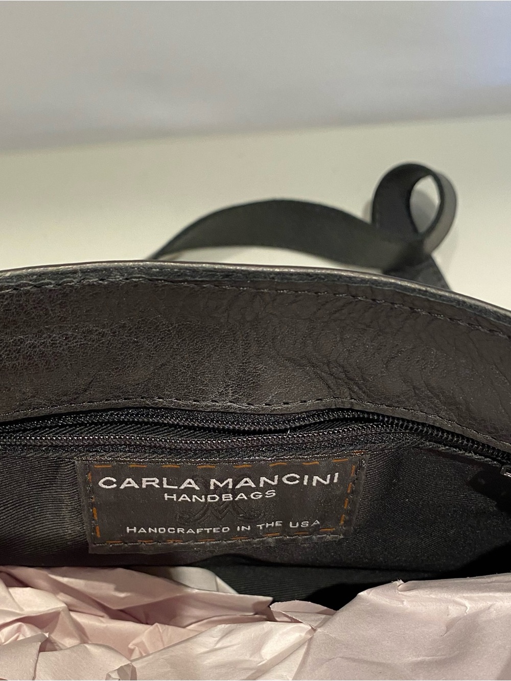 Carla Mancini Black Leather Shoulder Bag with Whipstitch Detail - Picture 2 of 9